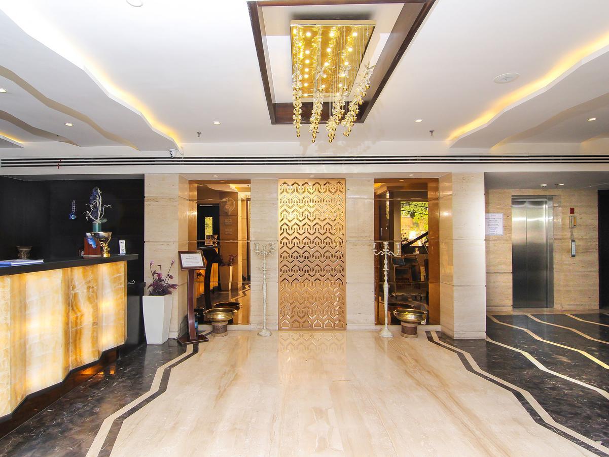 Oyo 12496 Skyotel Lucknow Exterior foto