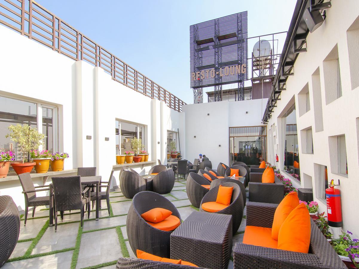 Oyo 12496 Skyotel Lucknow Exterior foto